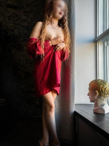 Эмилия Горячая Малышка фото 5